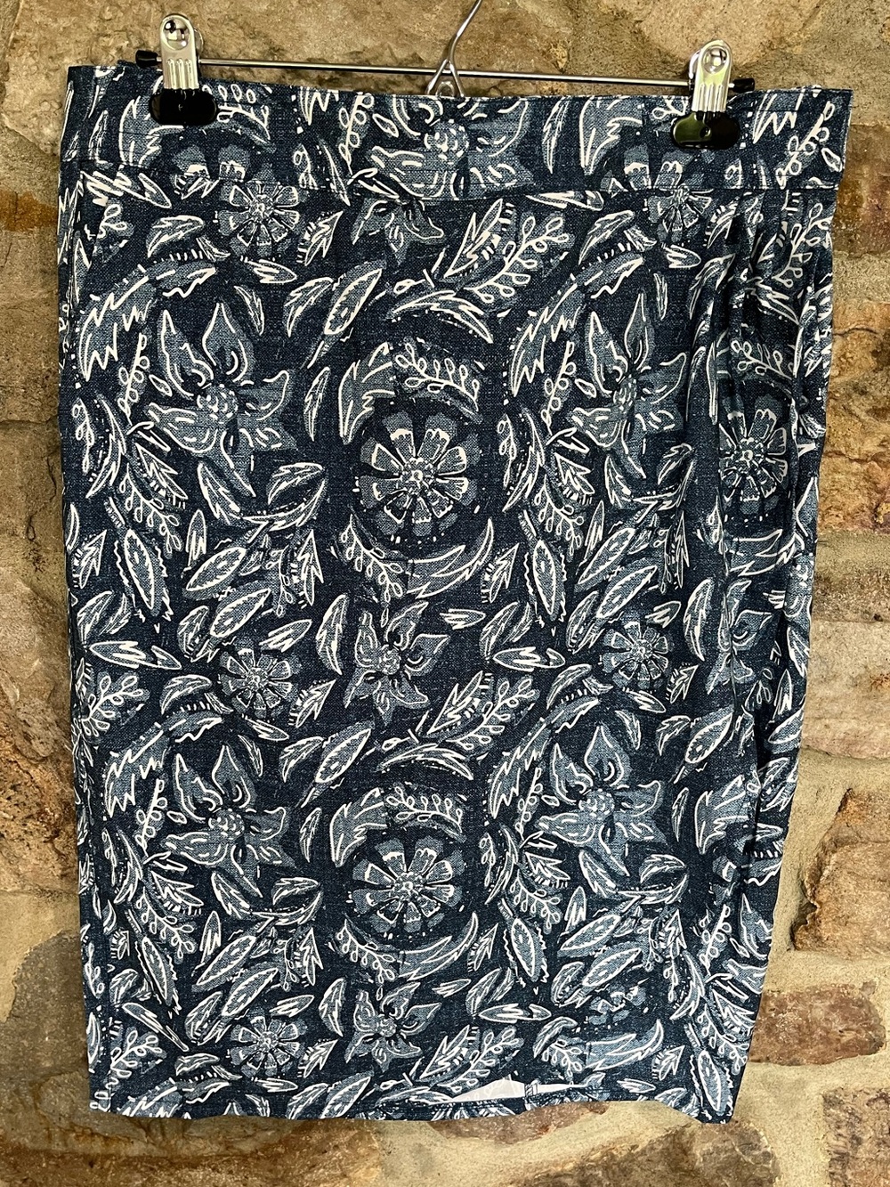 RipSkirt Hawaii Navy Blue White Floral Wrap Skirt Travel Resort Beach Size Large